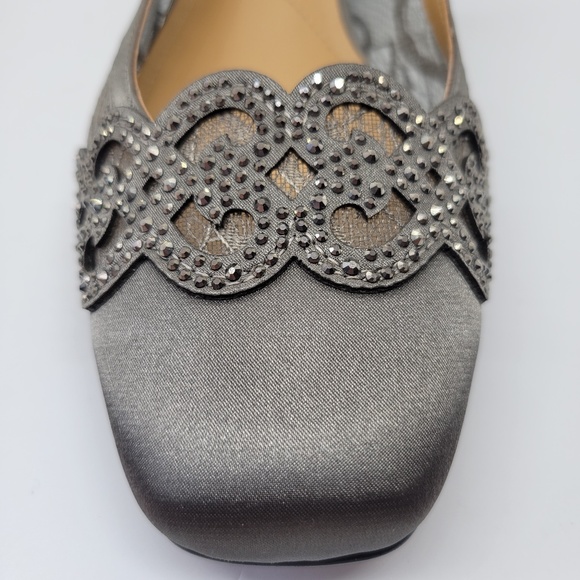 J. Renee Women's Faleece Lace/Satin Pumps Dark Gray 10.5M Block Heel - Picture 8 of 13